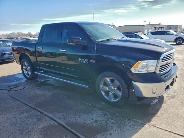2014 RAM 1500 SLT