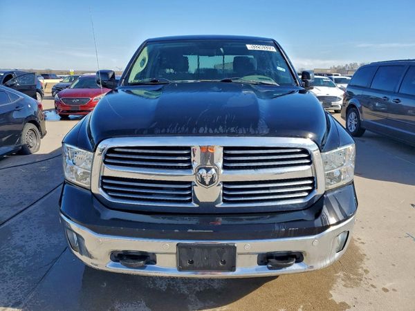 2014 RAM 1500 SLT