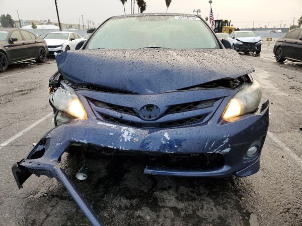 2012 TOYOTA COROLLA
