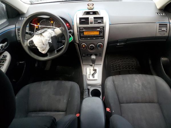 2012 TOYOTA COROLLA