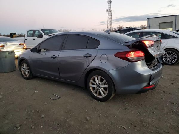 2017 KIA FORTE