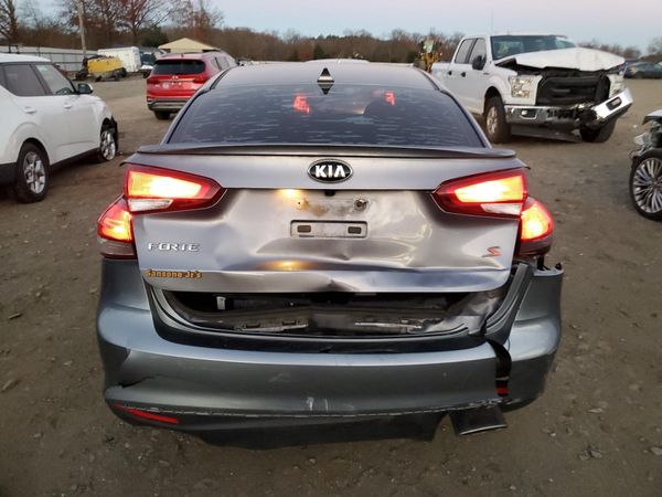 2017 KIA FORTE