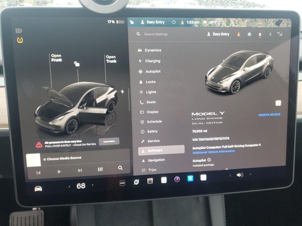 2024 TESLA MODEL Y