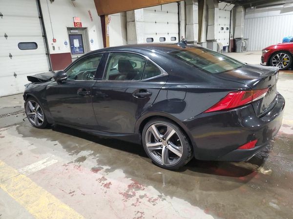 2017 LEXUS IS