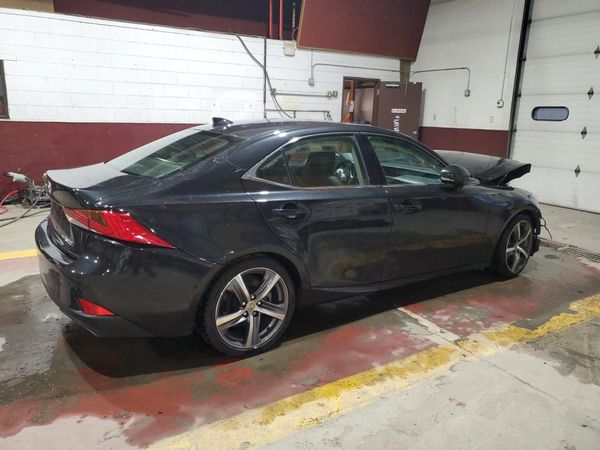 2017 LEXUS IS