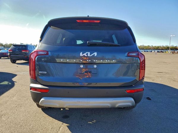 2022 KIA TELLURIDE LX