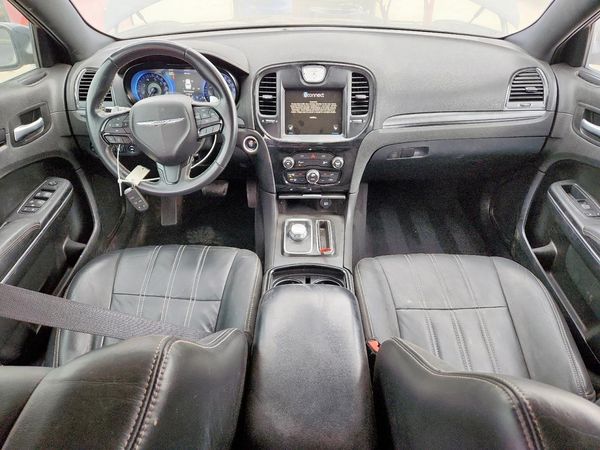 2015 CHRYSLER 300