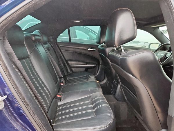 2015 CHRYSLER 300