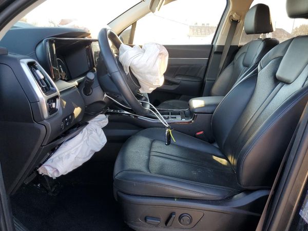 2023 KIA SORENTO