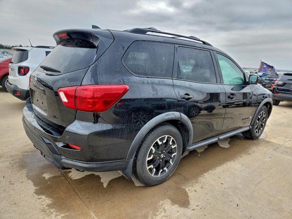 2020 NISSAN PATHFINDER SL