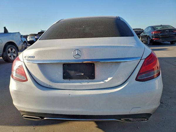 2018 MERCEDES-BENZ C
