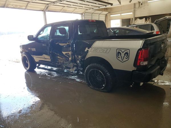 2015 RAM 1500 Sport