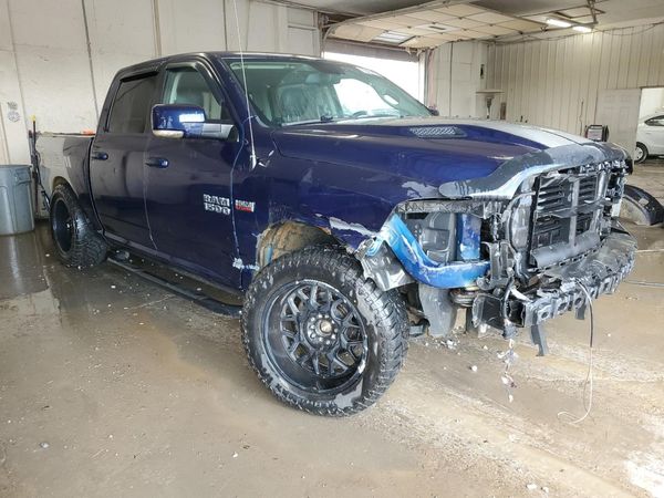 2015 RAM 1500 Sport