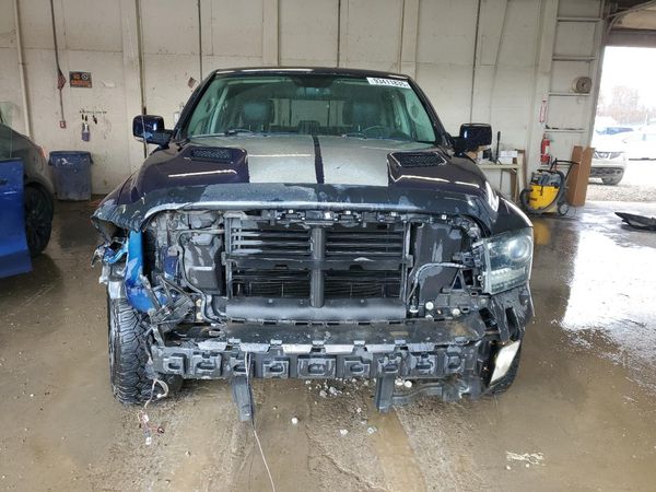 2015 RAM 1500 Sport