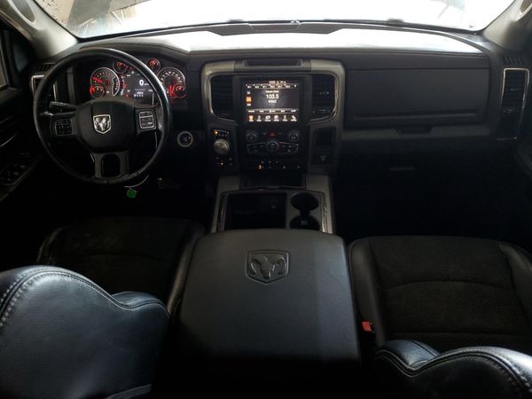 2015 RAM 1500 Sport