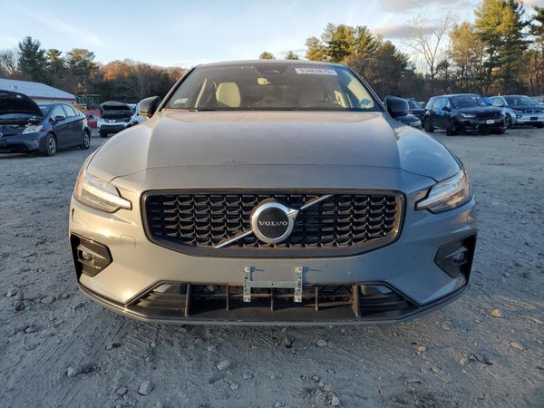 2024 VOLVO S60 Core