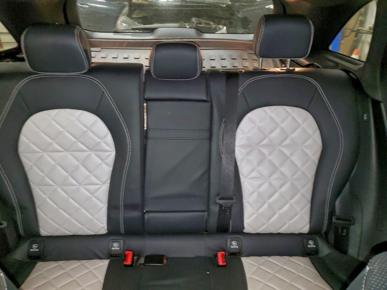 2019 MERCEDES-BENZ GLC