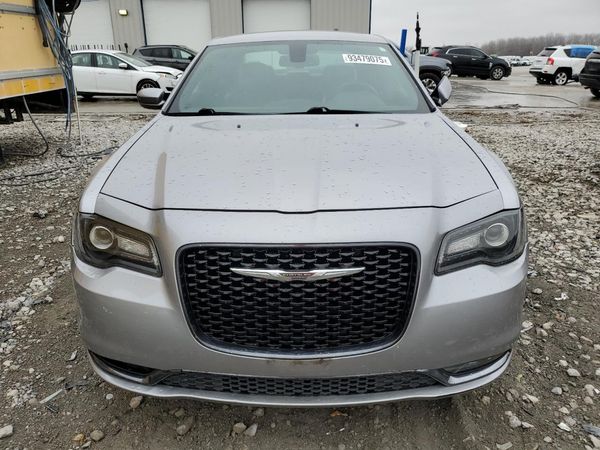 2016 CHRYSLER 300 300S