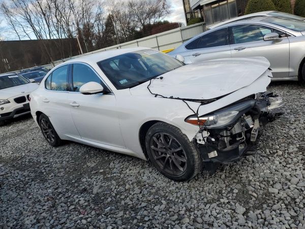 2017 ALFA ROMEO GIULIA AWD
