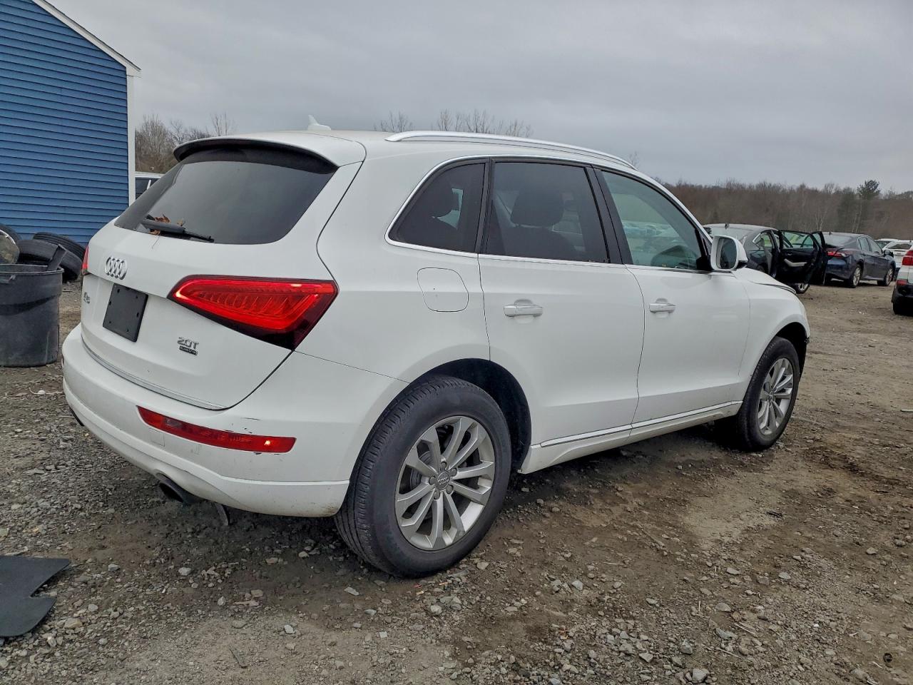 2017 AUDI Q5 quattro Premium