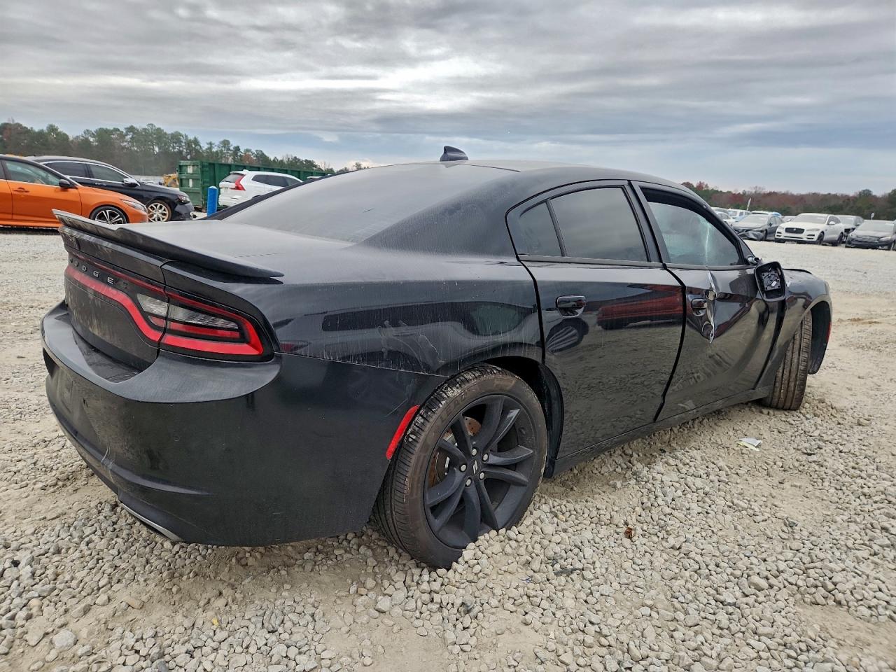 2018 DODGE CHARGER SXT Plus