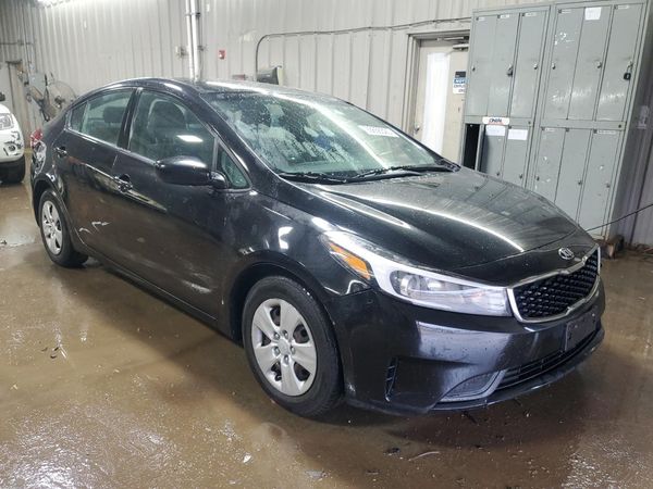 2017 KIA FORTE