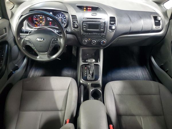 2017 KIA FORTE