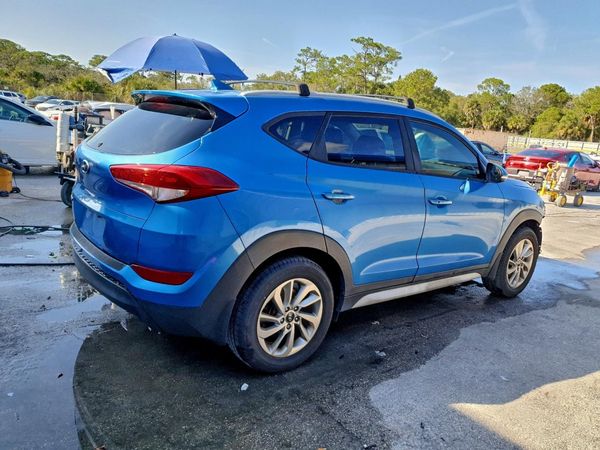 2017 HYUNDAI TUCSON