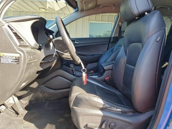 2017 HYUNDAI TUCSON