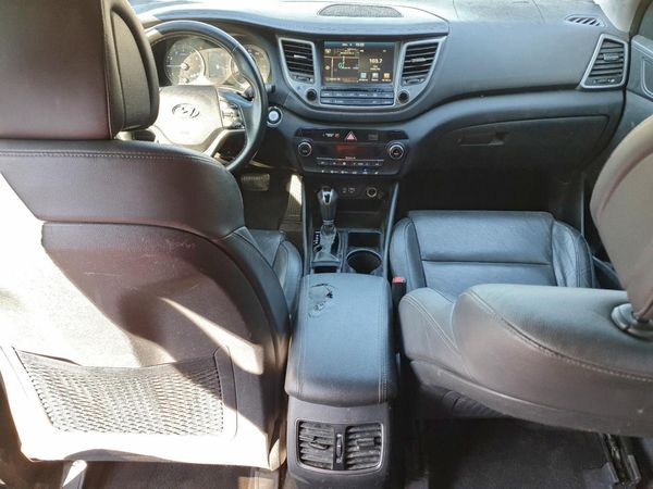 2017 HYUNDAI TUCSON