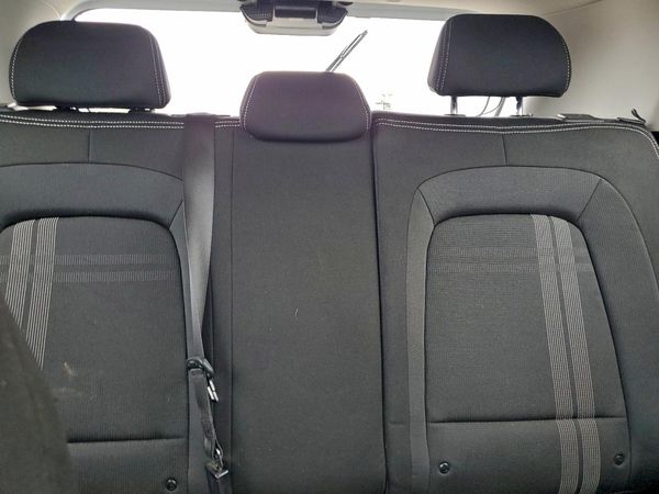 2025 HYUNDAI VENUE SEL, Limited