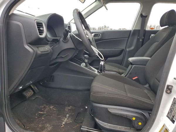 2025 HYUNDAI VENUE SEL, Limited