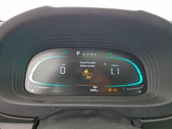 2025 HYUNDAI VENUE SEL, Limited