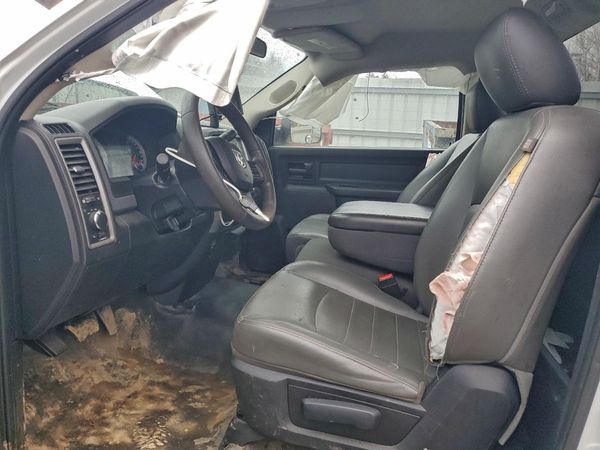 2014 RAM 1500 ST REG CAB 4X4