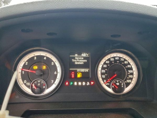 2014 RAM 1500 ST REG CAB 4X4