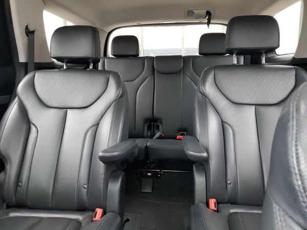 2021 HYUNDAI PALISADE SEL w/ Premium Pkg
