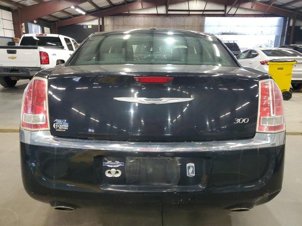 2013 CHRYSLER 300 Base
