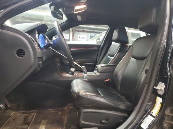 2013 CHRYSLER 300 Base