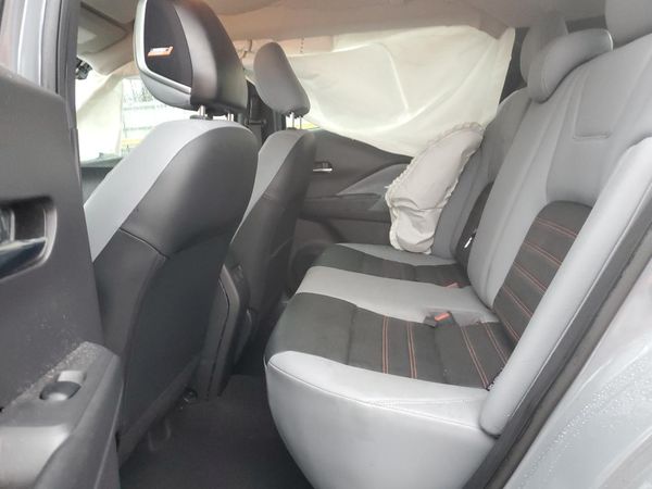 2021 NISSAN KICKS