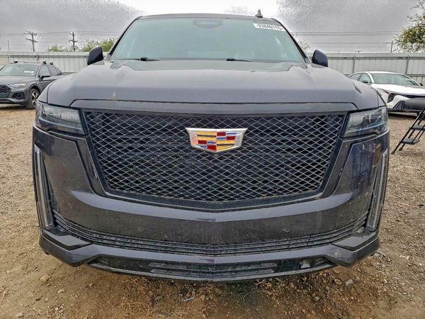 2023 CADILLAC ESCALADE