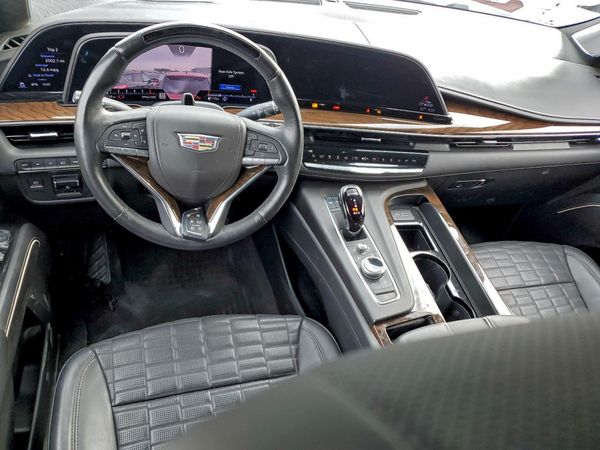 2023 CADILLAC ESCALADE
