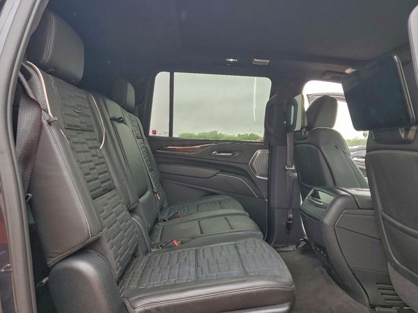 2023 CADILLAC ESCALADE