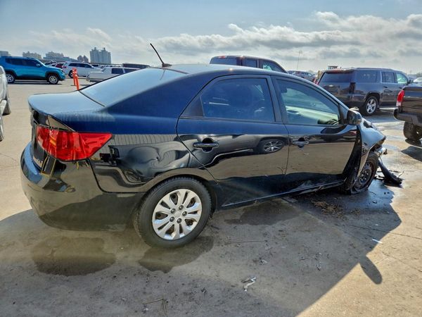 2013 KIA FORTE EX