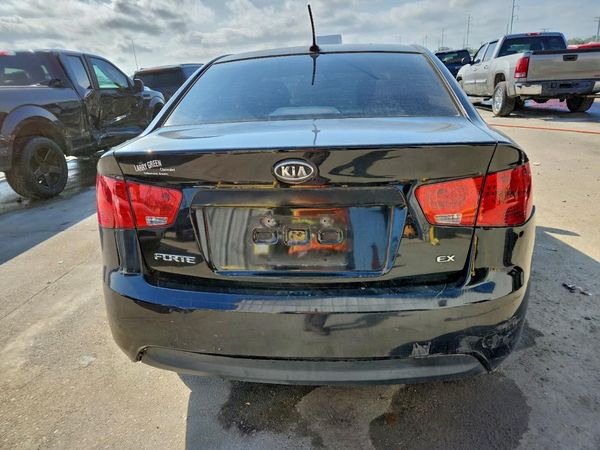 2013 KIA FORTE EX