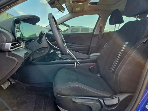 2024 HYUNDAI ELANTRA