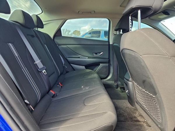 2024 HYUNDAI ELANTRA
