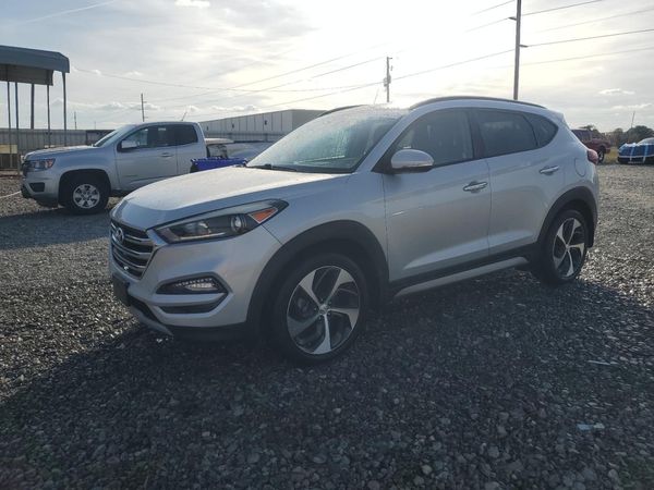 2017 HYUNDAI TUCSON