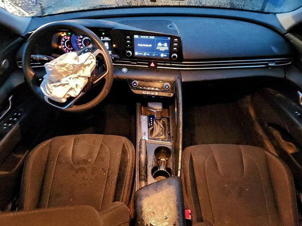 2021 HYUNDAI ELANTRA