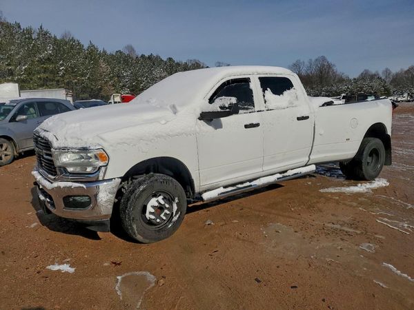 2019 DODGE 3500