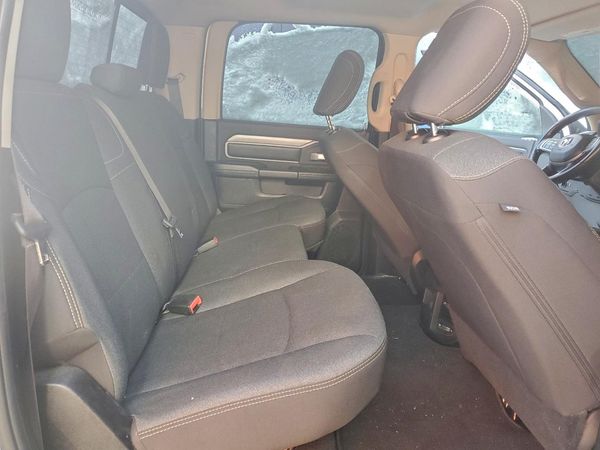 2019 DODGE 3500
